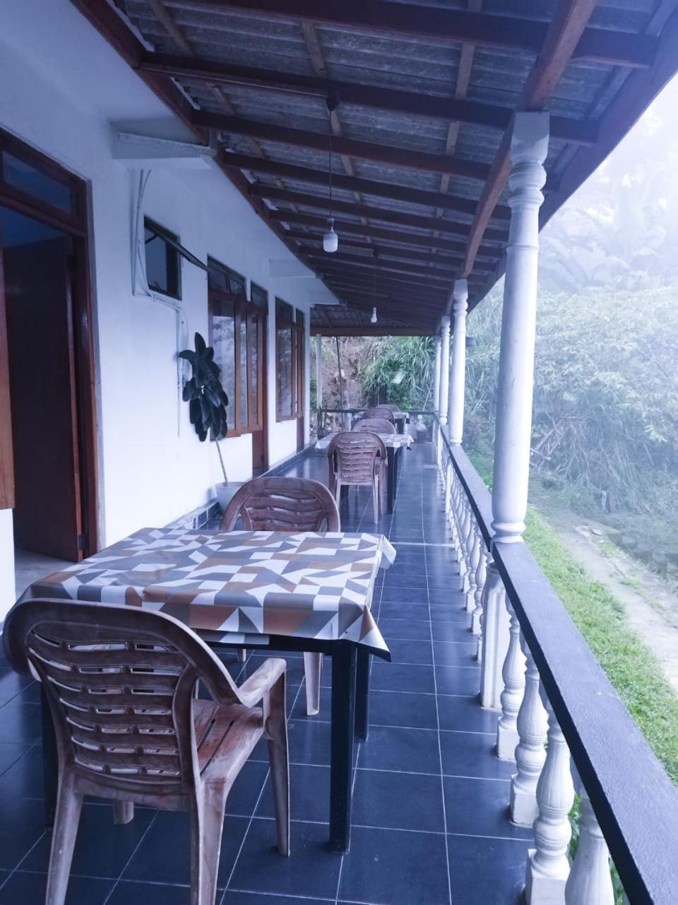 Soorya Inn Ella Esterno foto